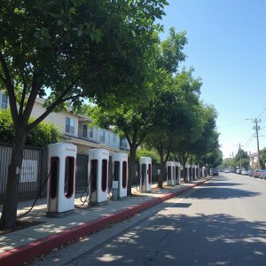 After noise complaints, judge orders Waymo to stop overnight charging in Santa Monica